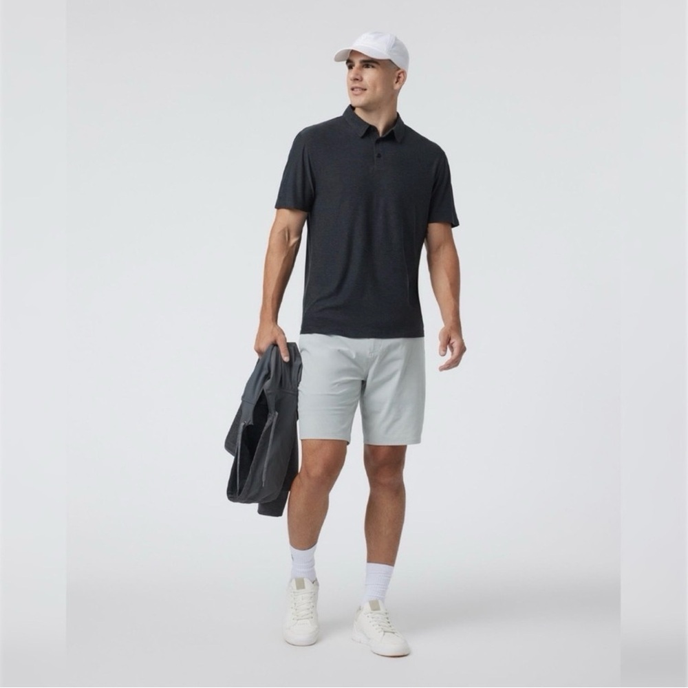Vuori Strato Tech Polo Shirt Henley Med Black Short Sleeve Classic Casual Golf - Picture 3 of 10